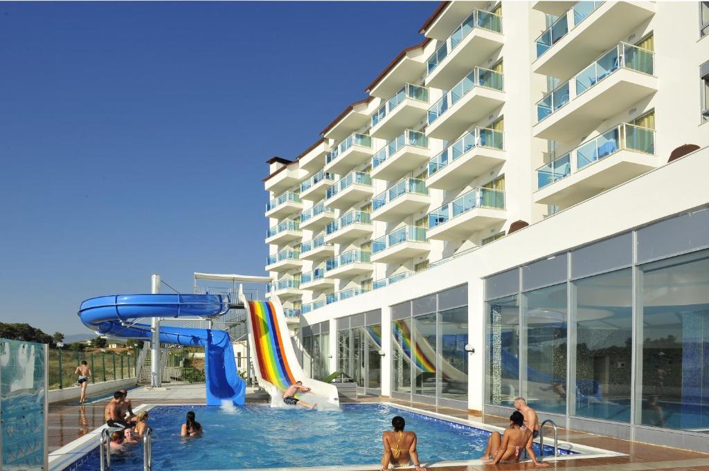 Cenger Beach Resort Spa Kızılot Exterior foto